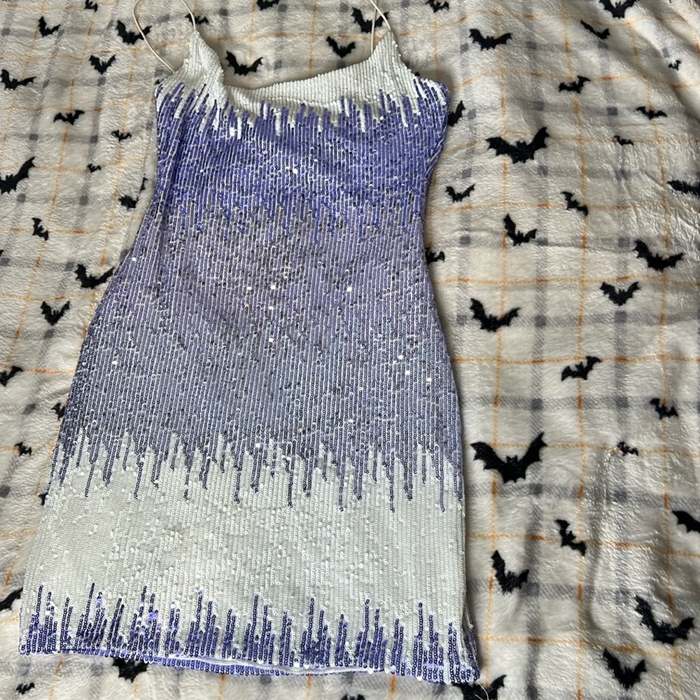 Dress purple and white